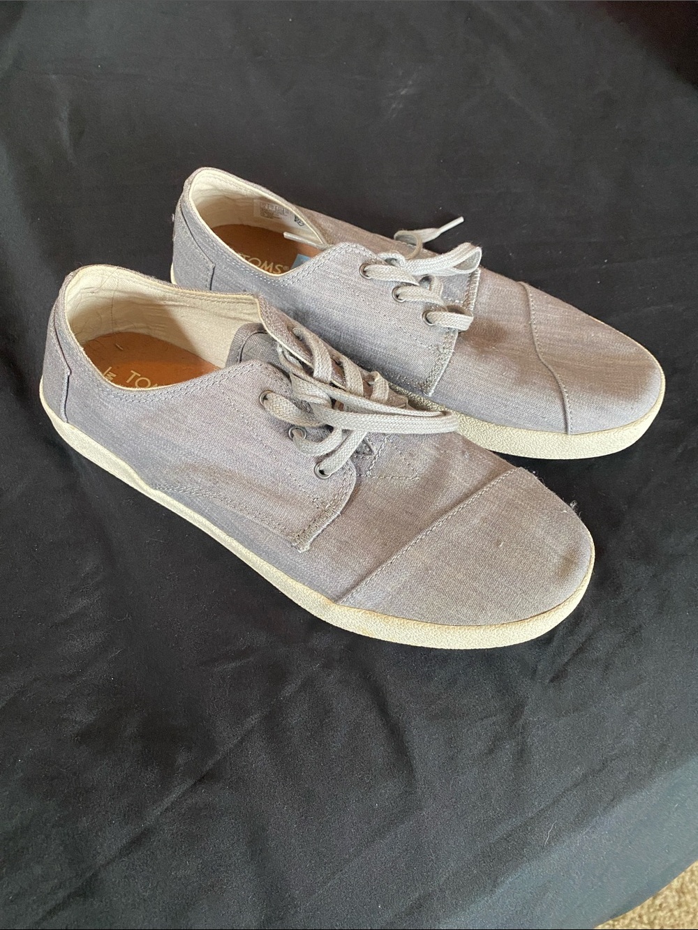TOMS women's Gray Canvas Casual Sneakers